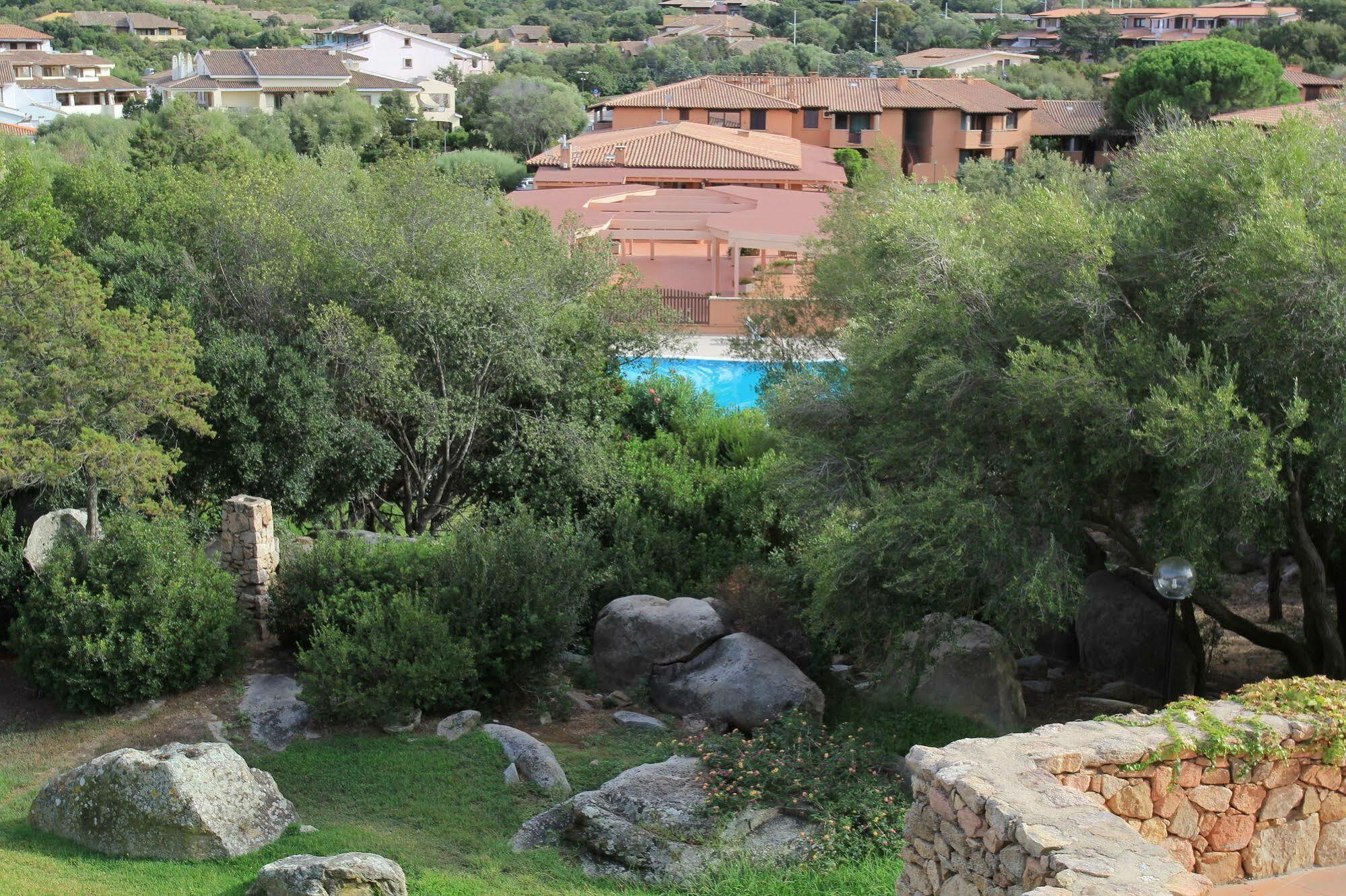 Residence Bouganville Porto Rotondo Exterior foto